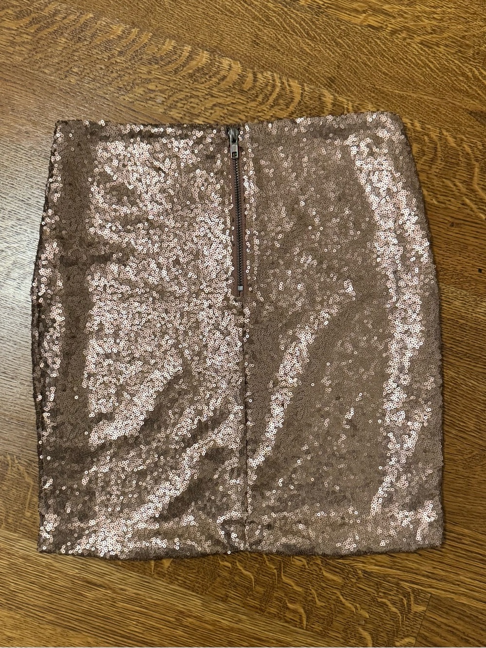 Hayden Los Angeles Sequin Mini Skirt in Rose Gold Size Medium Zipper NWT - Picture 2 of 7